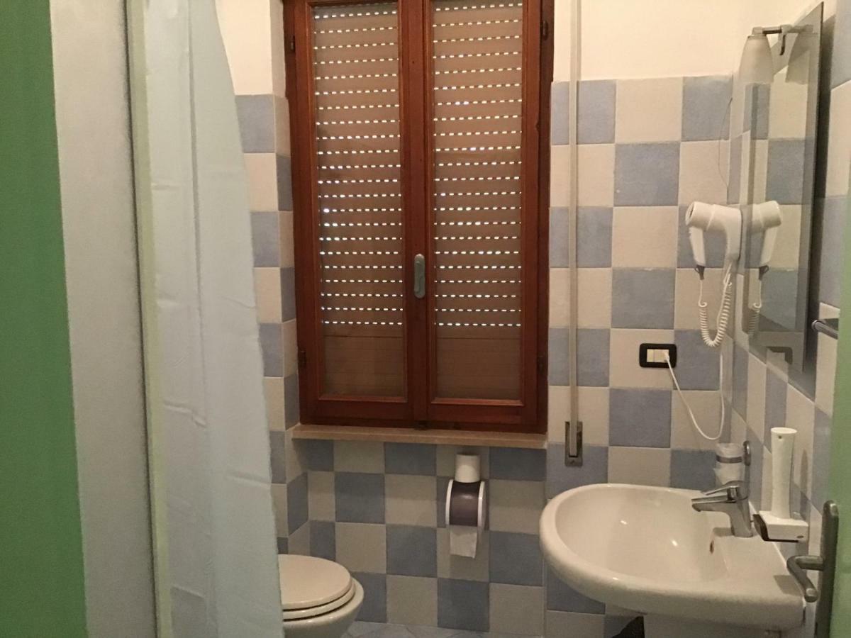 מרינה די קמפו Hotel Villa Cristina מראה חיצוני תמונה