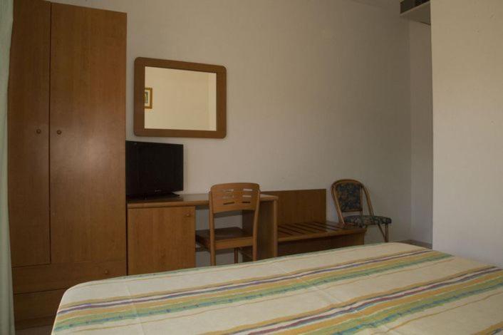 מרינה די קמפו Hotel Villa Cristina מראה חיצוני תמונה