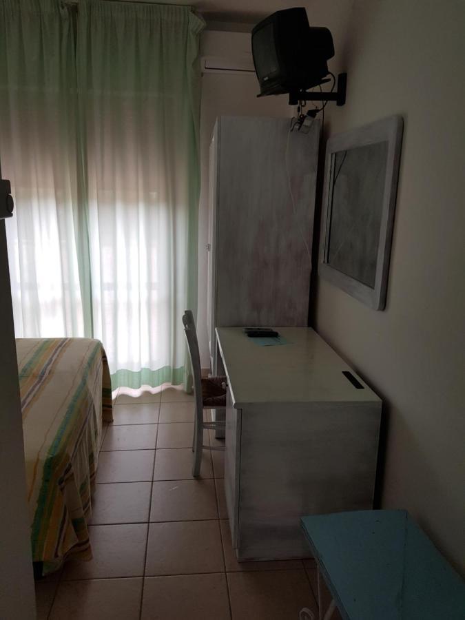 מרינה די קמפו Hotel Villa Cristina מראה חיצוני תמונה